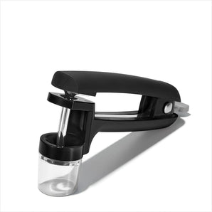 [RESIGILAT] Oxo Good Grips scoatere samburi de cirese si masline