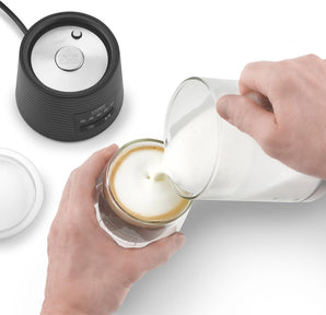 [RESIGILAT] Spumant electric pentru lapte CASO CappuLatte 5 functii