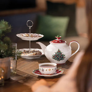 [RESIGILAT] Cana Villeroy Boch Toy's Delight, 200 ml, portelan alb/rosu
