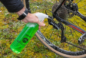 [RESIGILAT] ZEFAL Degresant pentru biciclete, 1 litru, + refill 1 litru