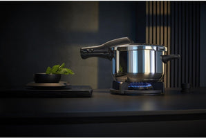[RESIGILAT] WMF Perfect One Pot aragaz presiune inox 4.5l