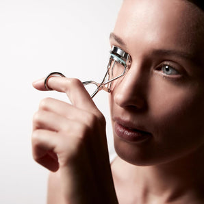 [RESIGILAT] Ondulator gene ZWILLING, argintiu, cu 3 pad-uri rezerva