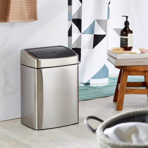 [RESIGILAT] Brabantia Touch Bin, 10 l, mat, rezistent la amprente