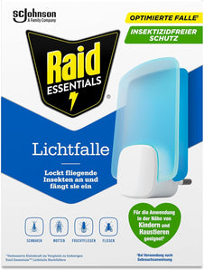 [RESIGILAT] Capcana LED Raid Essentials pentru muste si molii.