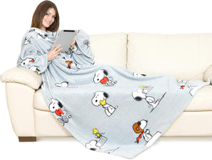 [RESIGILAT] Patura cangur Snoopy 180x140 cu maneci si buzunar