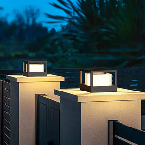 [RESIGILAT] FREEUP Lampa exterior, LED 15W, patrata, alb cald, IP65, aluminiu