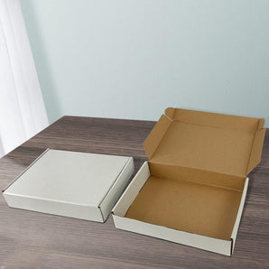 [RESIGILAT] Cutii transport albe 28x20,4x5,1 cm pentru jucarii si cadouri