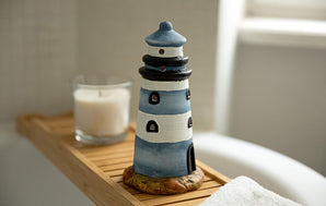 Heitmann Deco - Felinar decorativ "Far" din ceramică - decorațiune maritimă superbă pentru masă și living, Albastru/Alb.